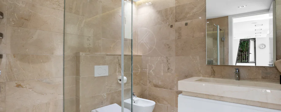 Vilă de lux cu 5 dormitoare în La Cerquilla, Nueva Andalucía, cu vedere la terenurile de golf