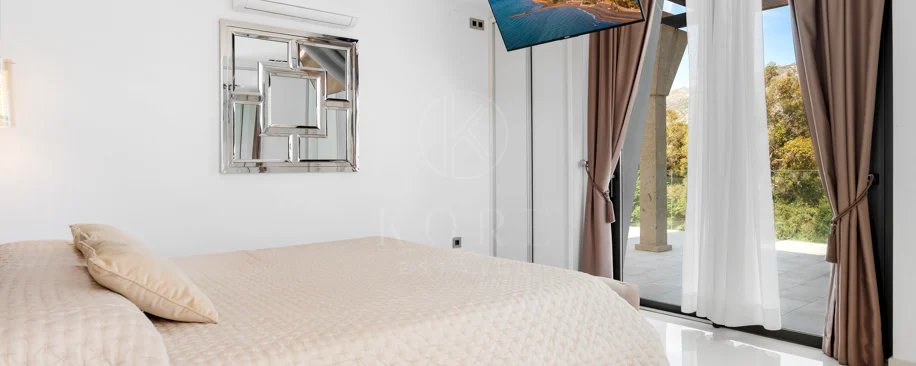 Vilă de lux cu 5 dormitoare în La Cerquilla, Nueva Andalucía, cu vedere la terenurile de golf