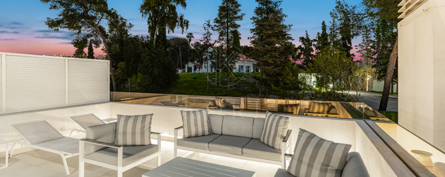 Villa de lujo cerca de Puente Romano en la Milla de Oro de Marbella