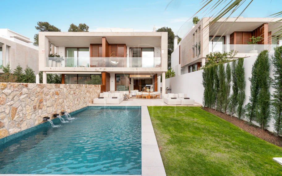 Villa de lujo cerca de Puente Romano en la Milla de Oro de Marbella