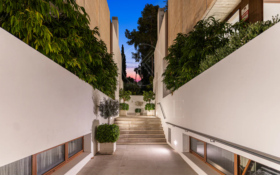 Villa de lujo cerca de Puente Romano en la Milla de Oro de Marbella