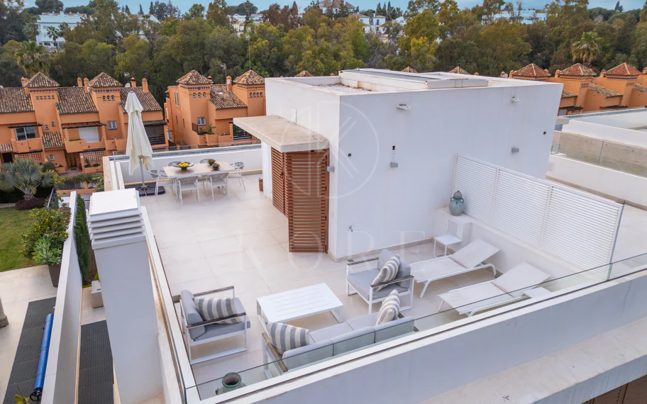 Villa de lujo cerca de Puente Romano en la Milla de Oro de Marbella