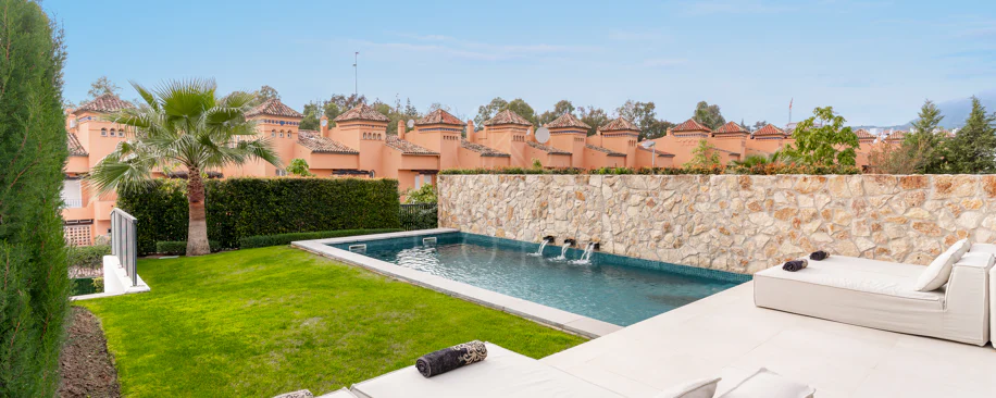 Villa de lujo cerca de Puente Romano en la Milla de Oro de Marbella