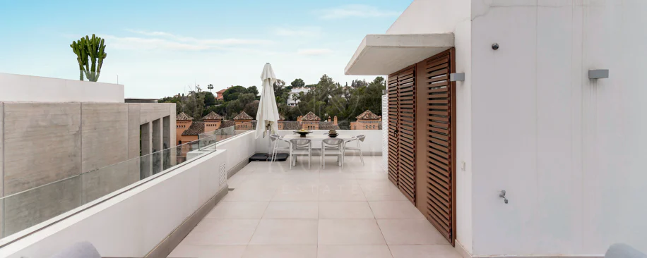 Villa de lujo cerca de Puente Romano en la Milla de Oro de Marbella