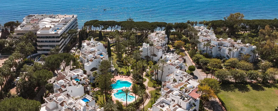 Ático exclusivo en primera línea de playa con orientación sur - Alhambra del Mar