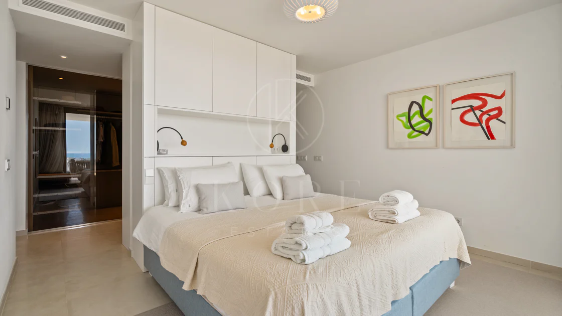 Exclusive Whole-Floor Residence with Private Pool | 9 Lions Residences, Nueva Andalucía