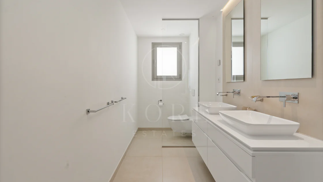 Exclusive Whole-Floor Residence with Private Pool | 9 Lions Residences, Nueva Andalucía