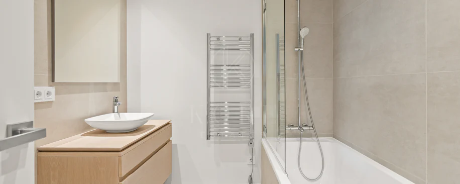Exclusive Whole-Floor Residence with Private Pool | 9 Lions Residences, Nueva Andalucía