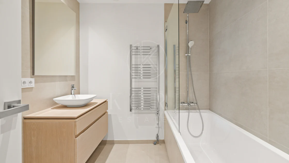 Exclusive Whole-Floor Residence with Private Pool | 9 Lions Residences, Nueva Andalucía