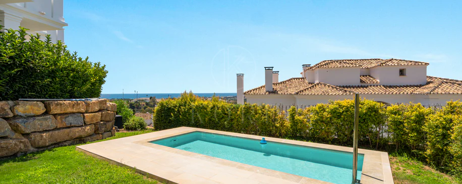 Exclusive Whole-Floor Residence with Private Pool | 9 Lions Residences, Nueva Andalucía