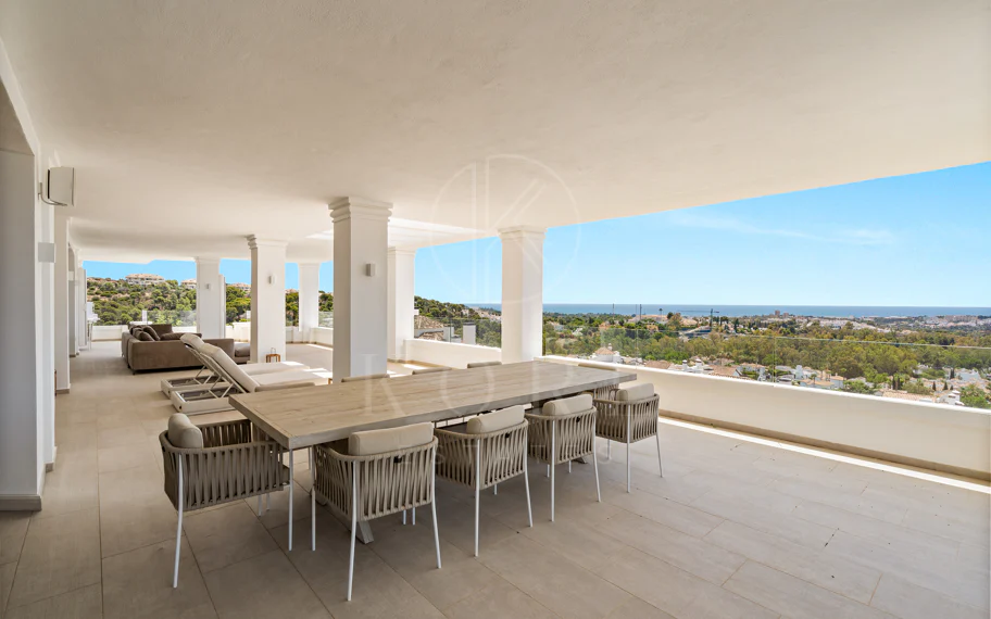 Residencia exclusiva de planta completa con piscina privada | 9 Lions Residences, Nueva Andalucía