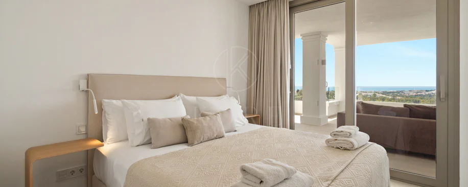 Exclusive Whole-Floor Residence with Private Pool | 9 Lions Residences, Nueva Andalucía