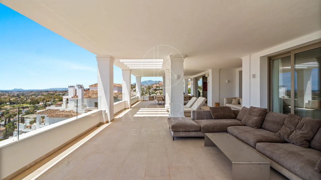 Exclusive Whole-Floor Residence with Private Pool | 9 Lions Residences, Nueva Andalucía