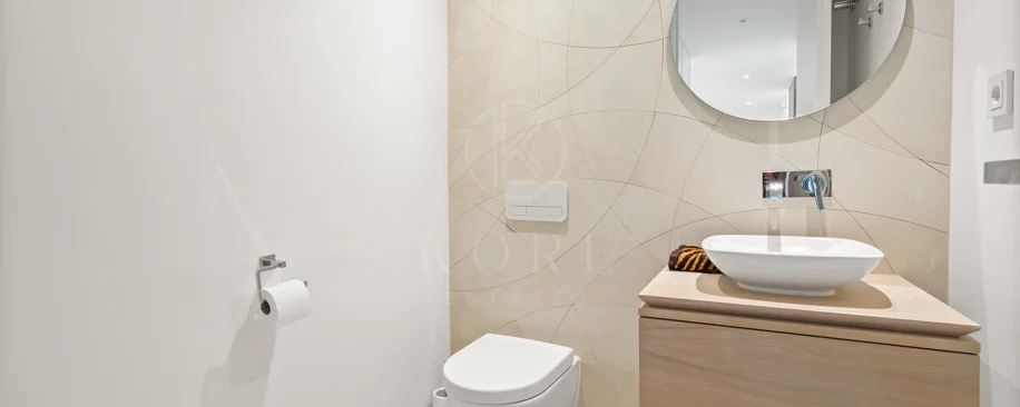 Exclusive Whole-Floor Residence with Private Pool | 9 Lions Residences, Nueva Andalucía