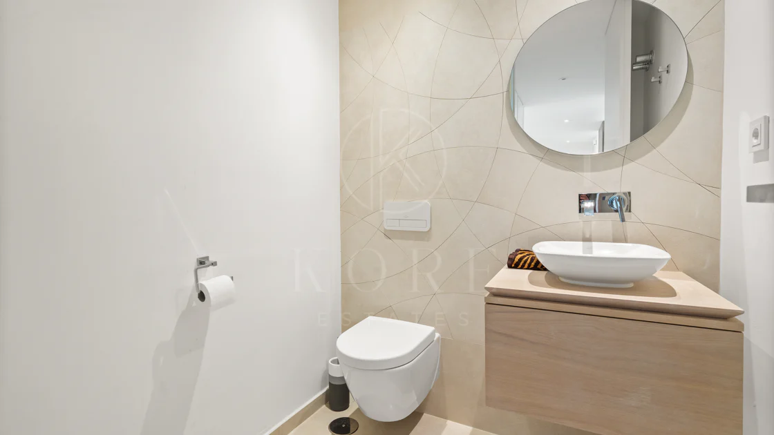 Exclusive Whole-Floor Residence with Private Pool | 9 Lions Residences, Nueva Andalucía