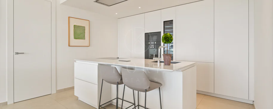 Exclusive Whole-Floor Residence with Private Pool | 9 Lions Residences, Nueva Andalucía