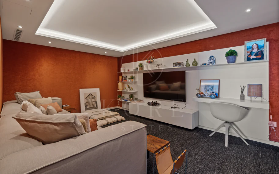 Residencia exclusiva de planta completa con piscina privada | 9 Lions Residences, Nueva Andalucía