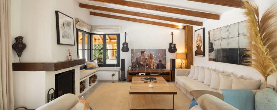 Villa de lujo de 8 dormitorios en Guadalmina Alta, Marbella, con piscina privada