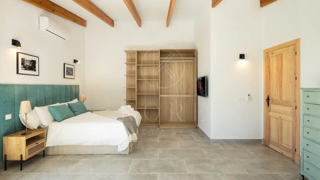 Villa de lujo de 8 dormitorios en Guadalmina Alta, Marbella, con piscina privada