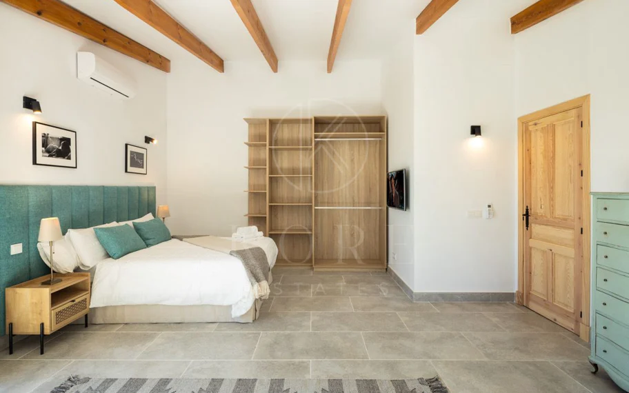 Villa de lujo de 8 dormitorios en Guadalmina Alta, Marbella, con piscina privada