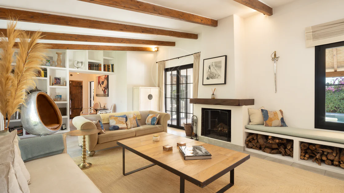 Villa de lujo de 8 dormitorios en Guadalmina Alta, Marbella, con piscina privada