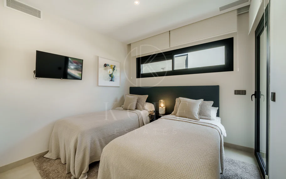 Villa pareada contemporánea exclusiva junto a la playa
