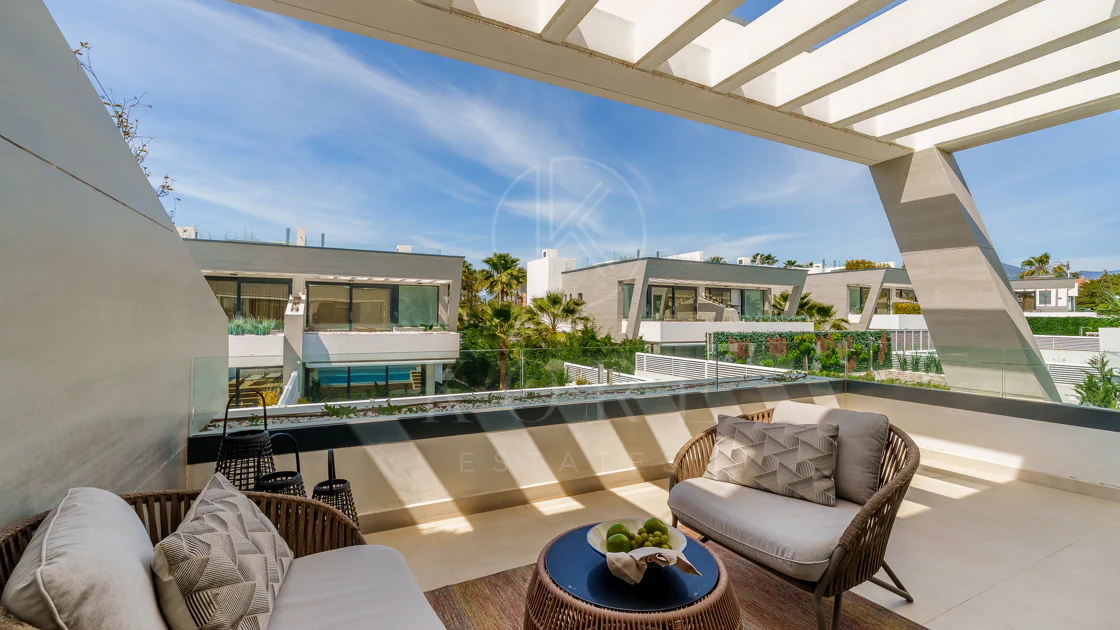 Villa pareada contemporánea exclusiva junto a la playa