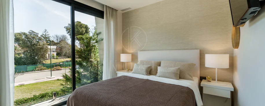 Villa pareada contemporánea exclusiva junto a la playa
