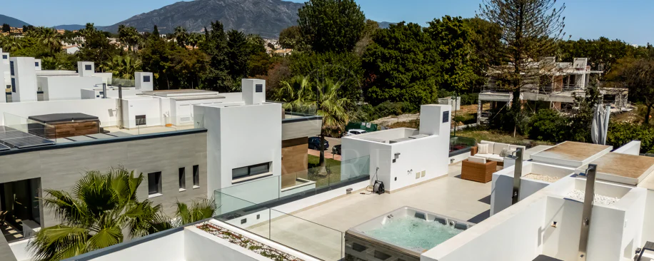 Villa pareada contemporánea exclusiva junto a la playa