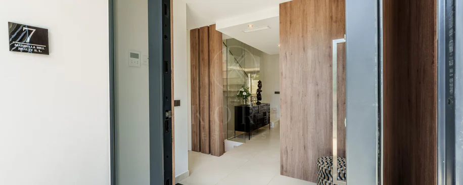 Villa pareada contemporánea exclusiva junto a la playa