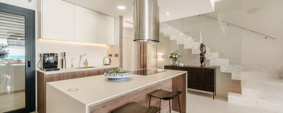 Villa pareada contemporánea exclusiva junto a la playa