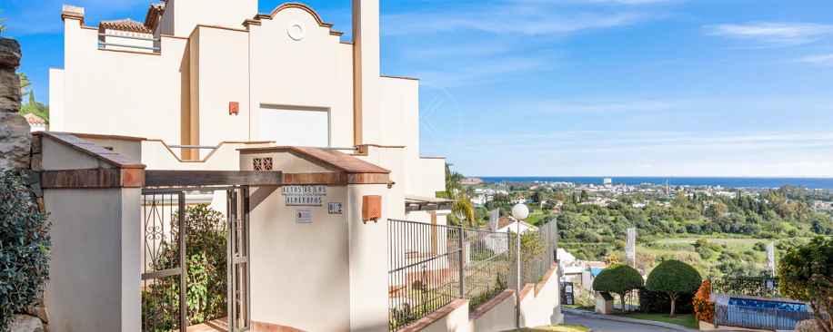 Luxury Duplex Penthouse in Los Almendros, Benahavís with Panoramic Sea Views