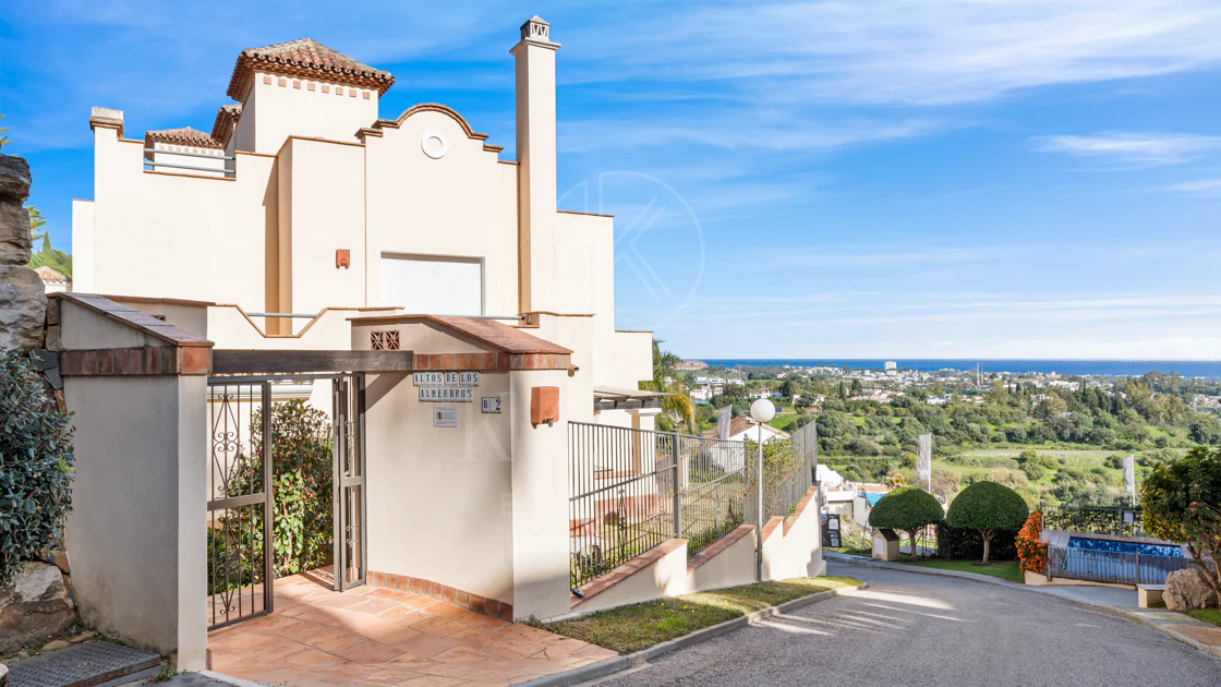 Luxury Duplex Penthouse in Los Almendros, Benahavís with Panoramic Sea Views