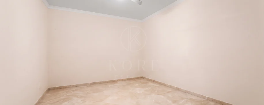 Elegant Villa For Sale in Nueva Andalucia, Marbella