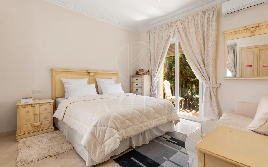 Elegante Villa En Venta en Nueva Andalucia, Marbella