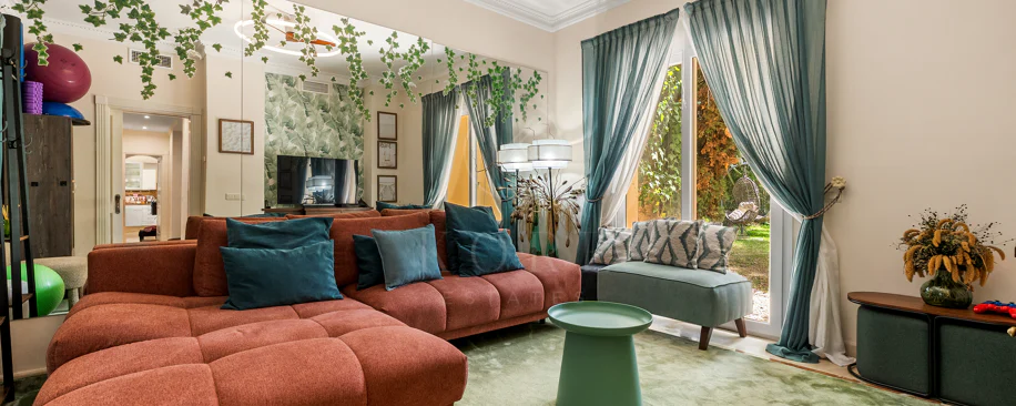 Elegant Villa For Sale in Nueva Andalucia, Marbella