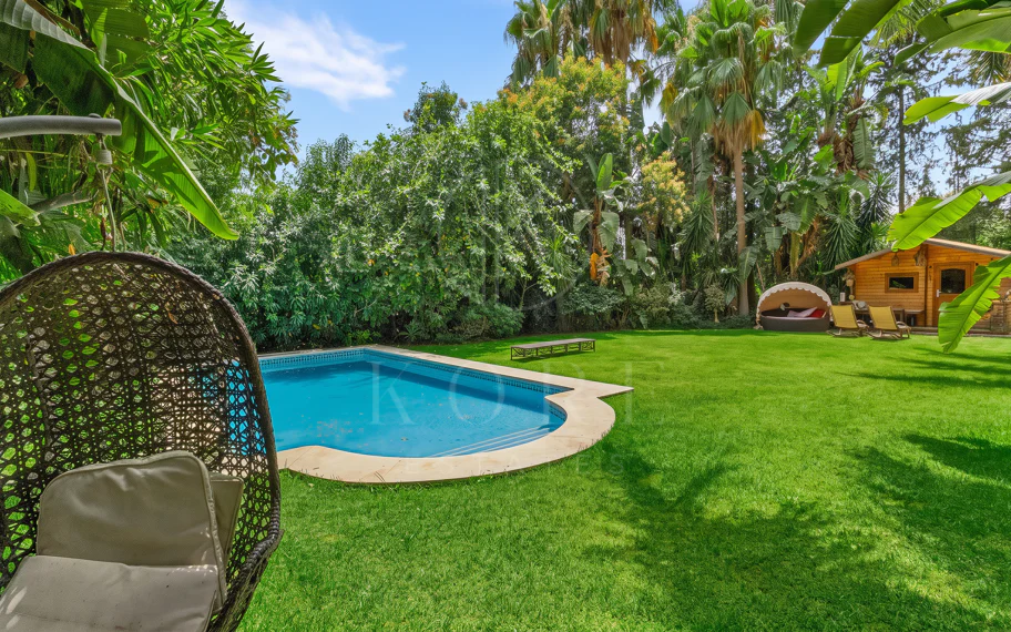 Elegante Villa En Venta en Nueva Andalucia, Marbella