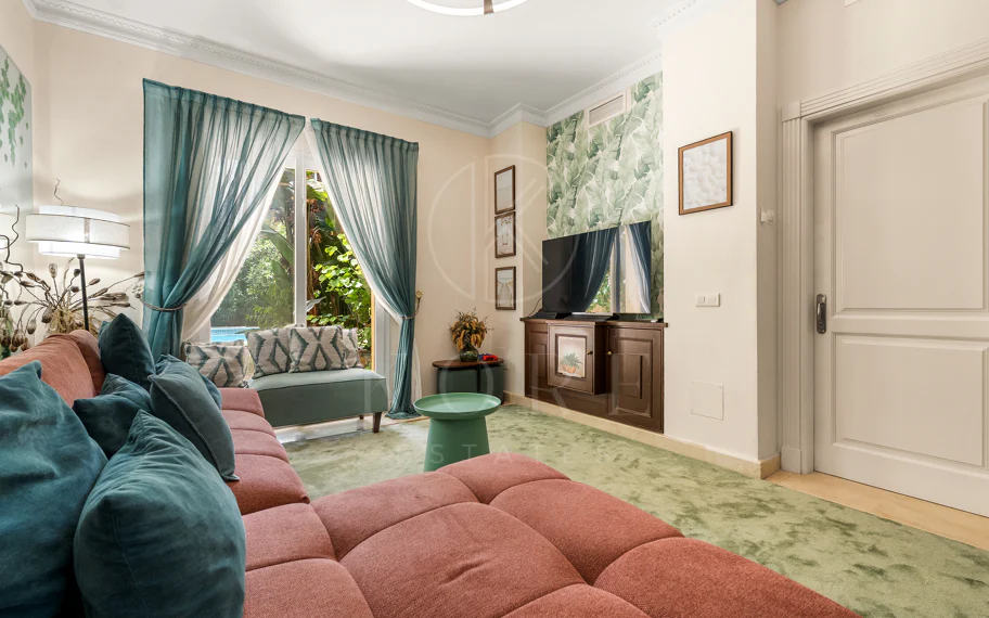 Elegante Villa En Venta en Nueva Andalucia, Marbella