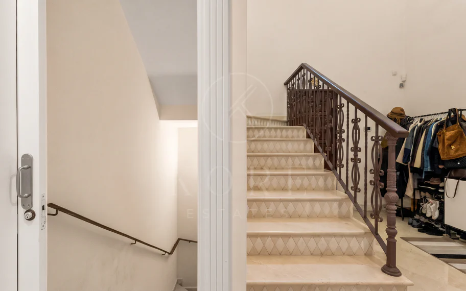 Elegante Villa En Venta en Nueva Andalucia, Marbella