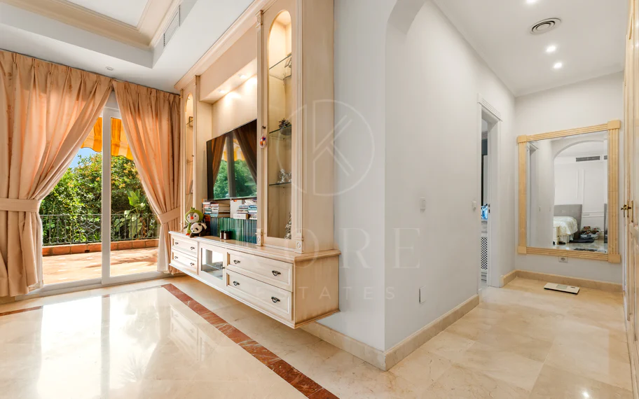 Elegante Villa En Venta en Nueva Andalucia, Marbella