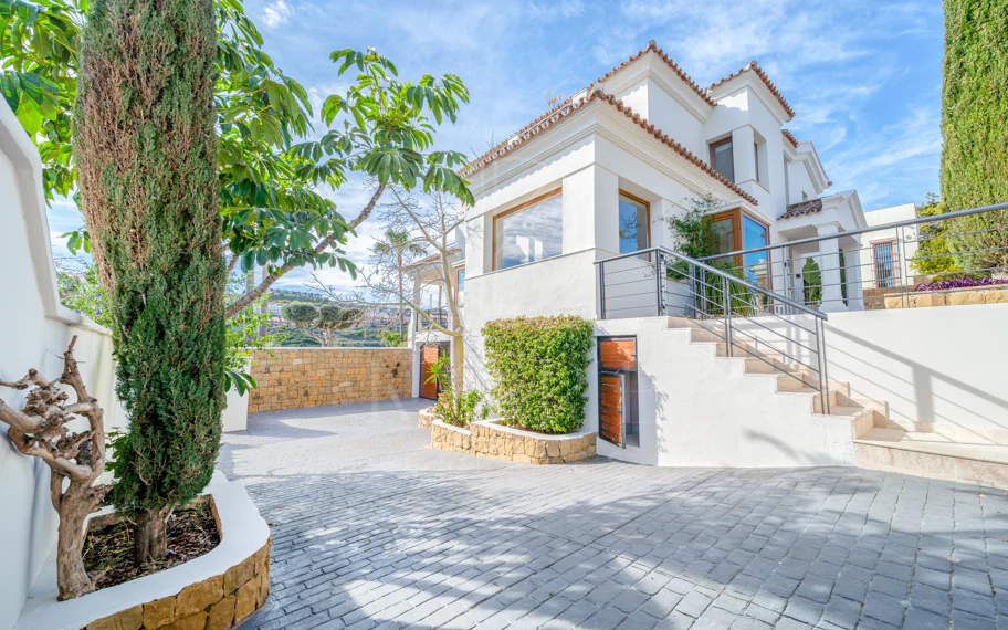 Villa con vistas al mar en La Alquería, Benahavís