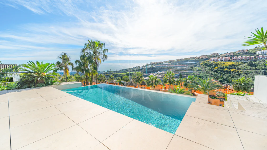 Villa con vistas al mar en La Alquería, Benahavís