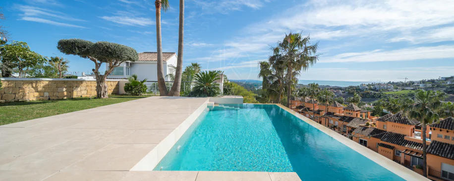 Villa con vistas al mar en La Alquería, Benahavís