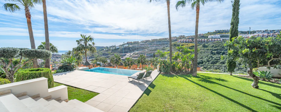 Villa con vistas al mar en La Alquería, Benahavís