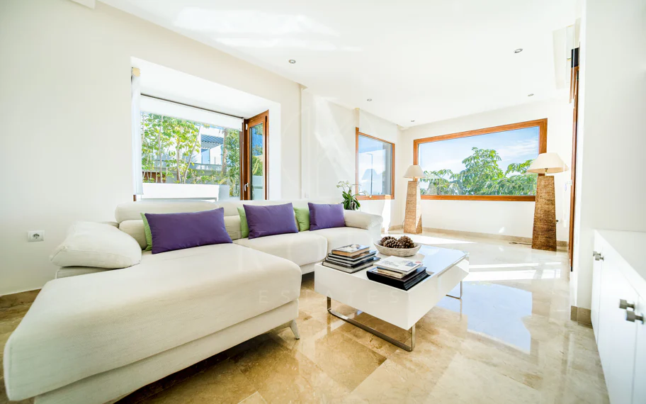 Villa con vistas al mar en La Alquería, Benahavís