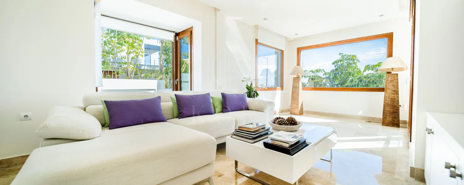 Villa con vistas al mar en La Alquería, Benahavís