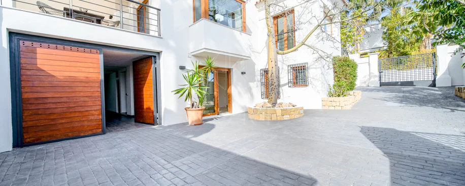Villa con vistas al mar en La Alquería, Benahavís