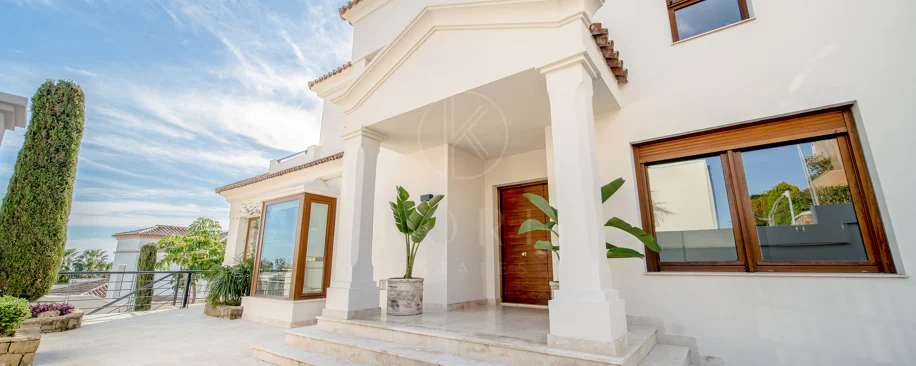 Villa con vistas al mar en La Alquería, Benahavís