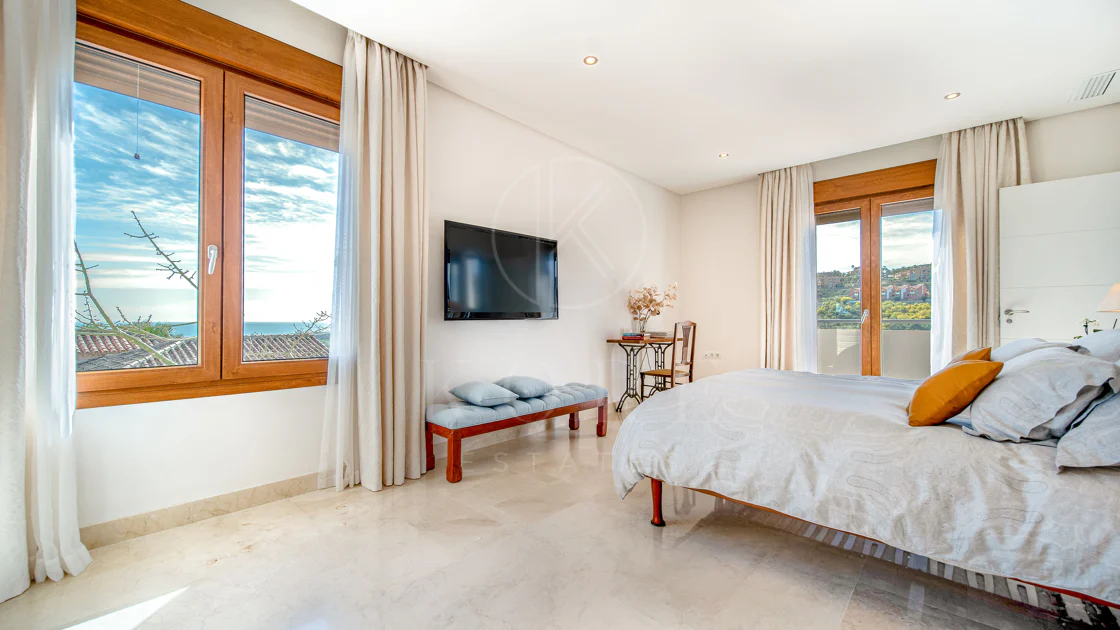 Villa con vistas al mar en La Alquería, Benahavís