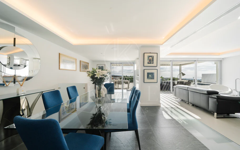 Exclusiva villa en Nueva Andalucía con vistas panorámicas